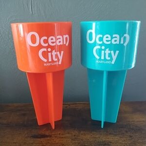 Ocean City MD Spikers Beach Sand Drink Large Cup Holder Orange/Green Set Of 2